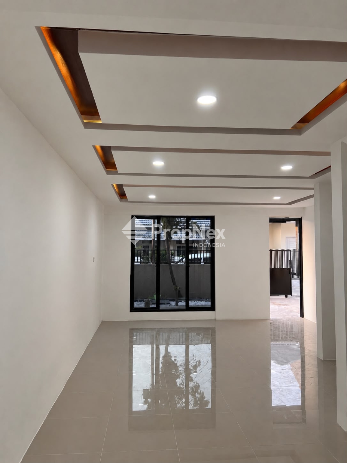 Rumah Nginden Intan Timur - Tengah Kota Surabaya — foto 4